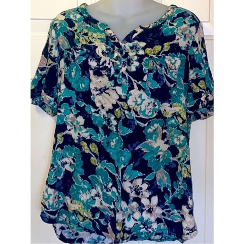 Croft And Barrow Women's Top Blouse Size M